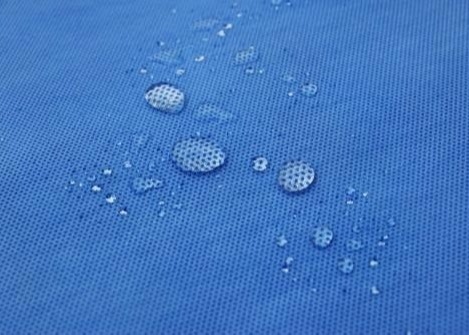 comprar Tejido no tejido desechable aislante antibiótico antiósmoso SMMS para bata médica online manufacture