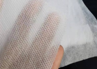 comprar Color blanco de tejido no tejido de PP deformable transpirable para bolsas de compras online manufacture