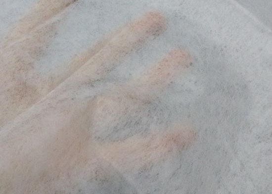 comprar Liso hidrofílico de las telas no tejidas en enlace termales suaves del ES para los pañales del bebé online manufacture